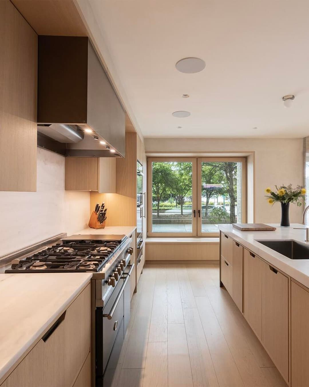 67 Vestry Street, Townhouse North — photo 4