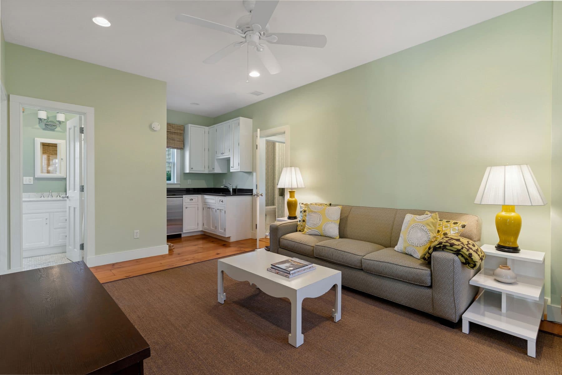 7 Locust Woods Dr — photo 7