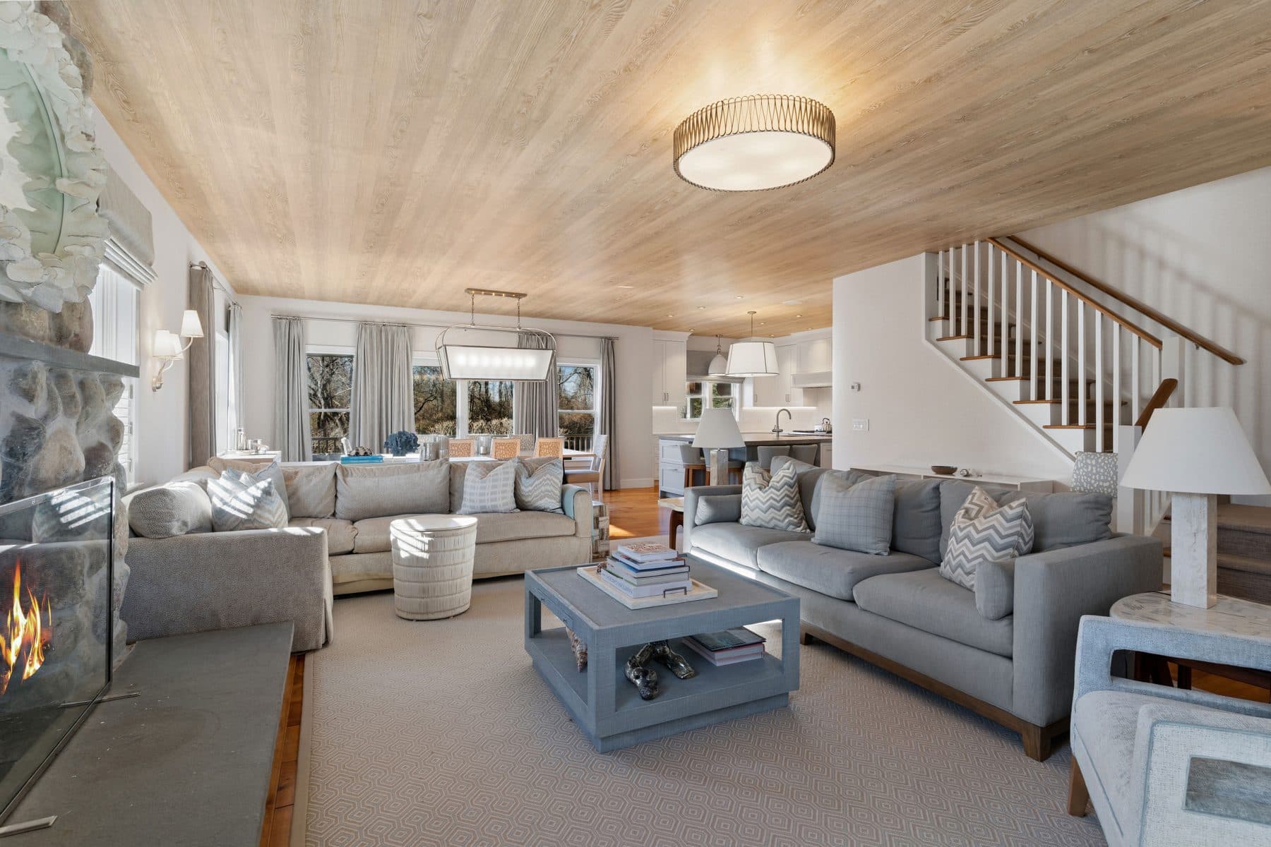 7 Locust Woods Dr — photo 22