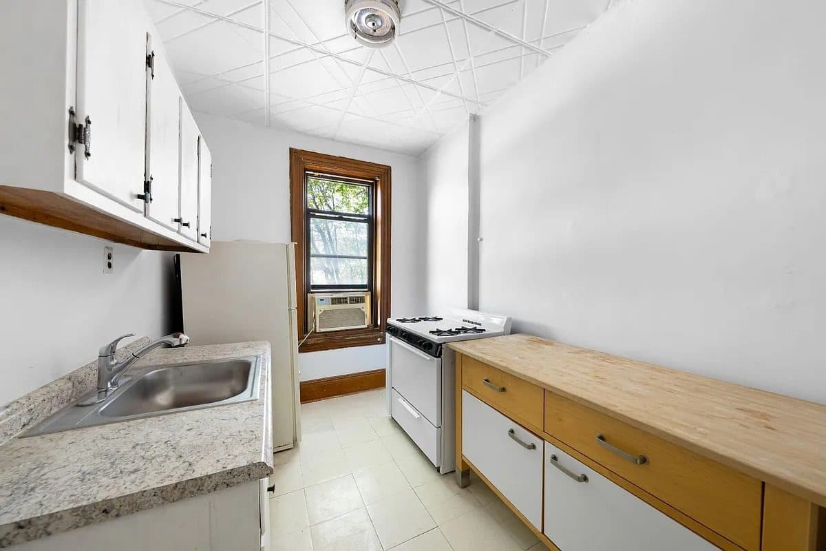 707 Carroll Street — photo 6