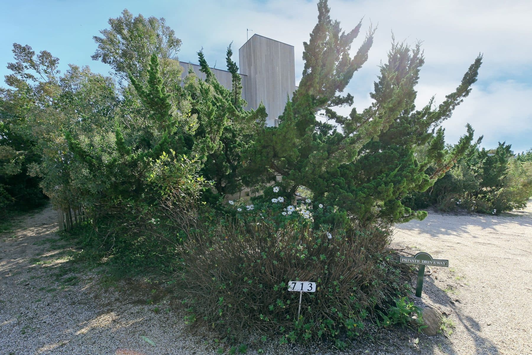 713 Daniels Lane — photo 21