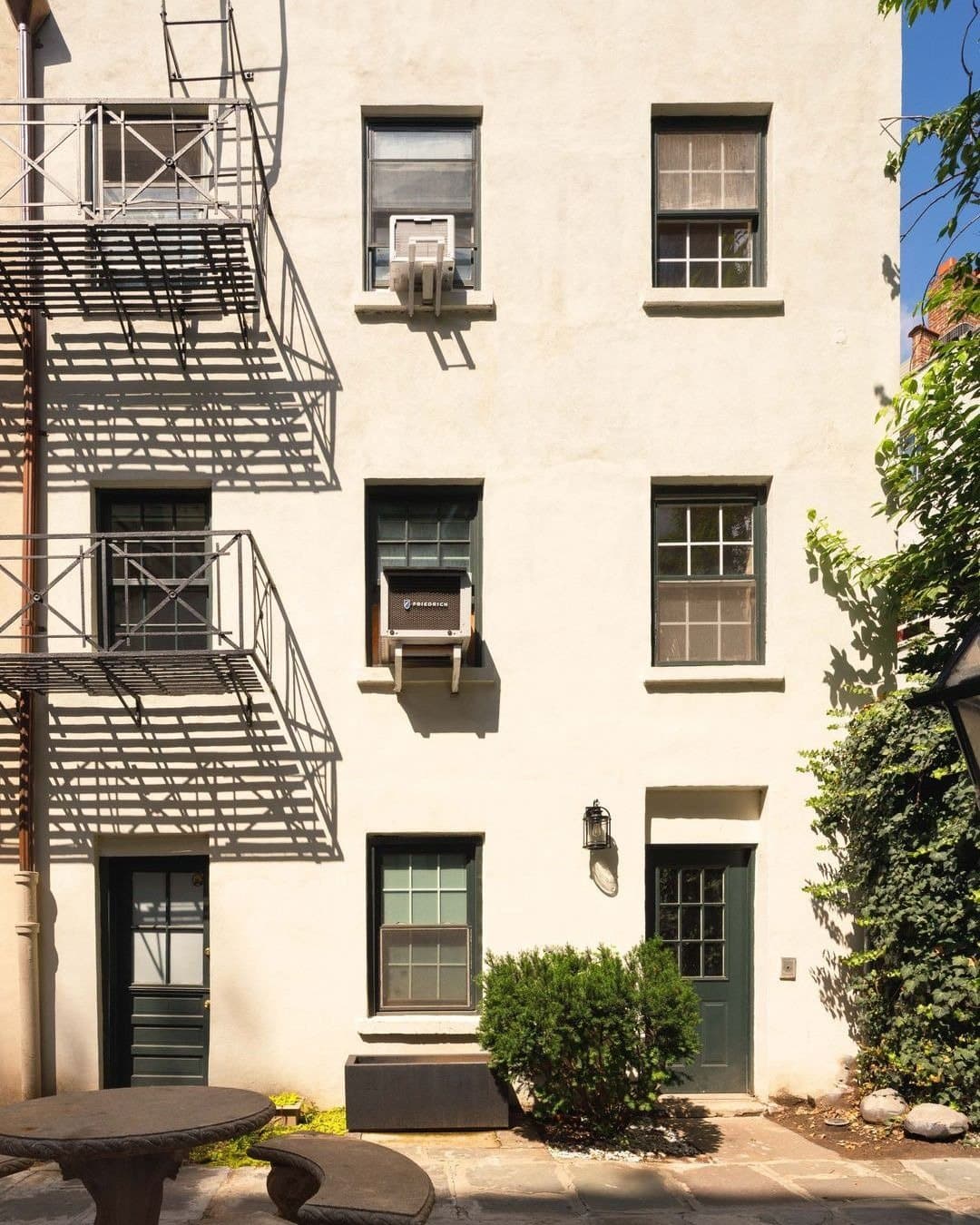 729 Greenwich Street — photo 8