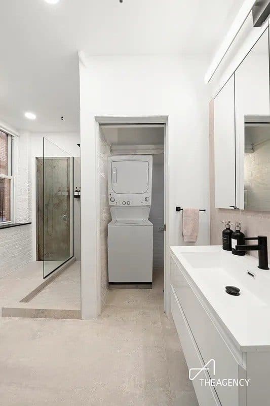 735 East 9th Street #3FW — photo 12