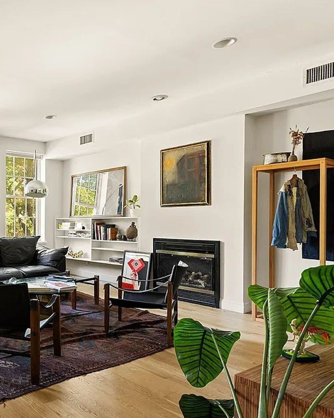 746 East 6th Street — photo 3