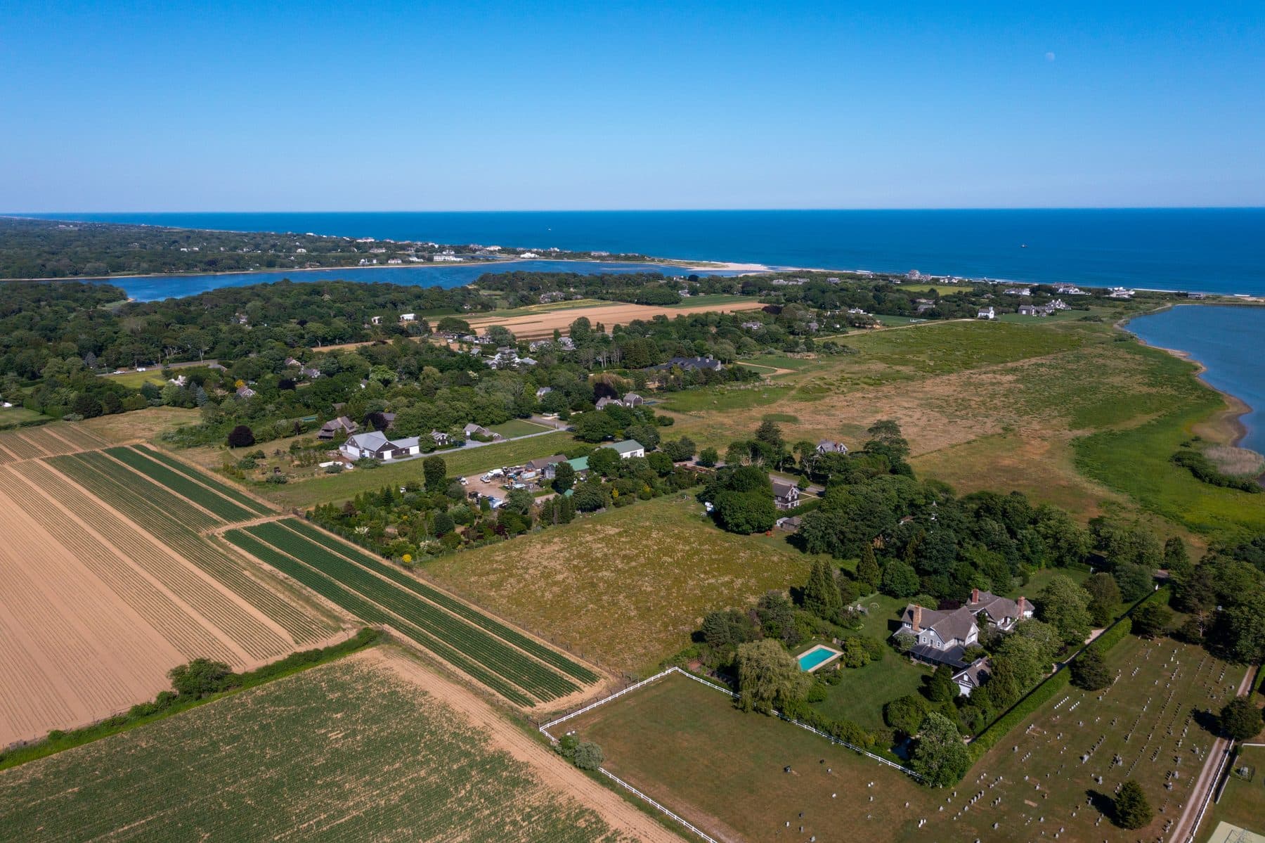 75 + 77 Wainscott Main Street — photo 11