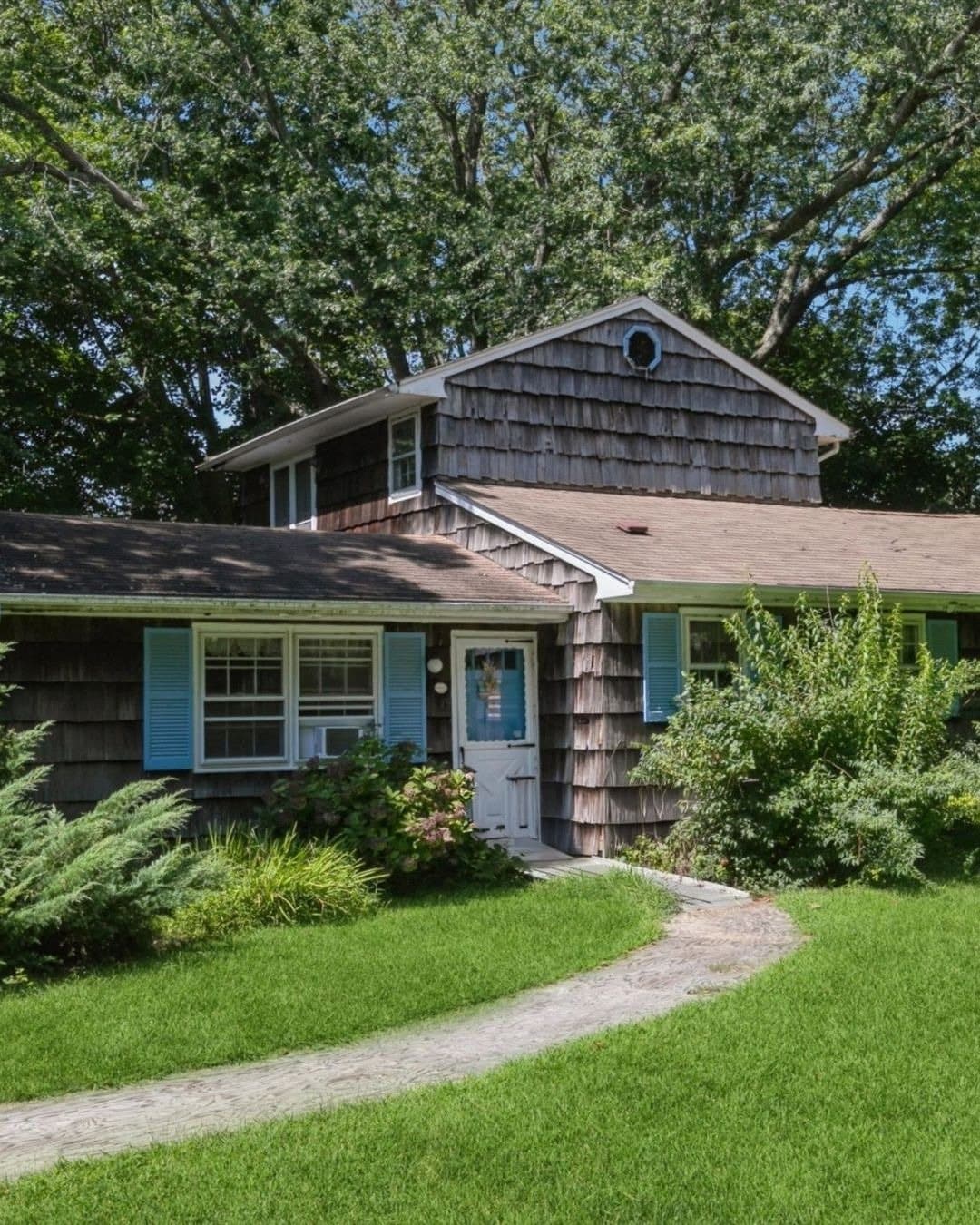 75 Gansett Lane