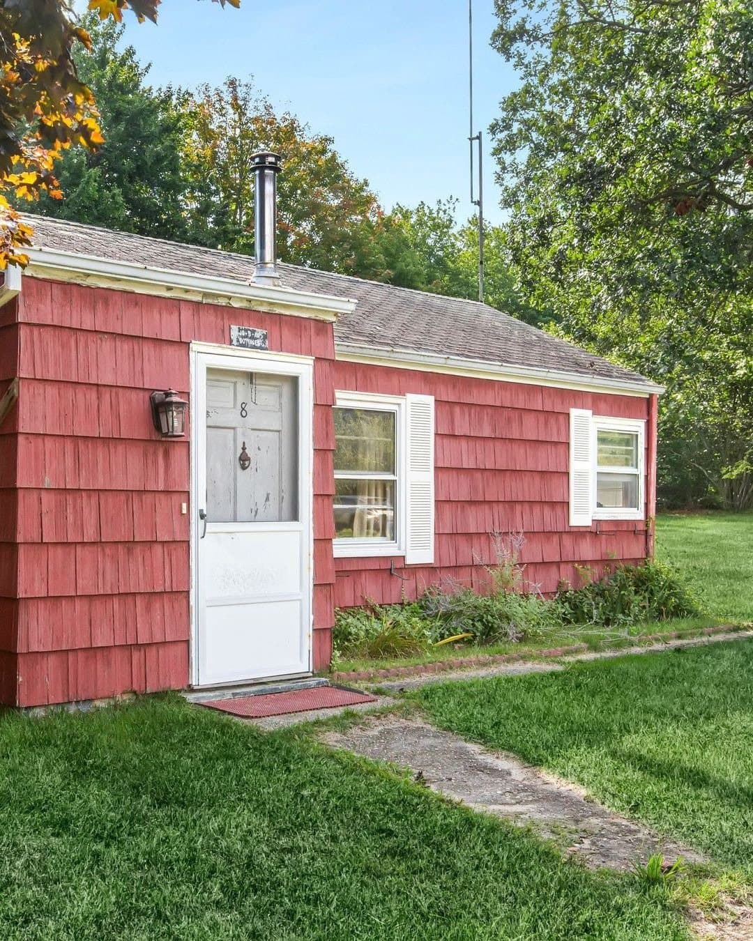 8 Boathouse Road