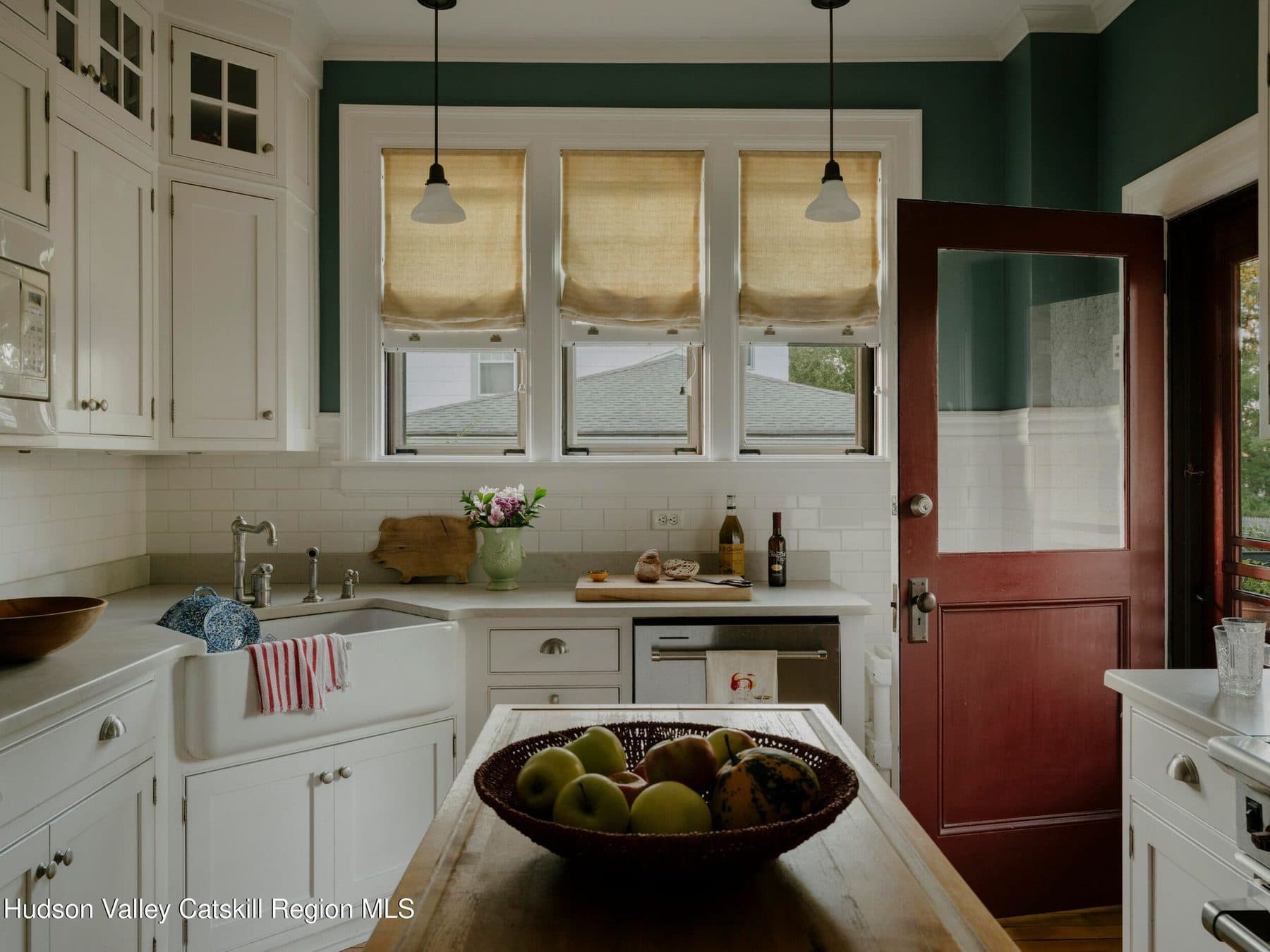 8 Hartwell Avenue — photo 19