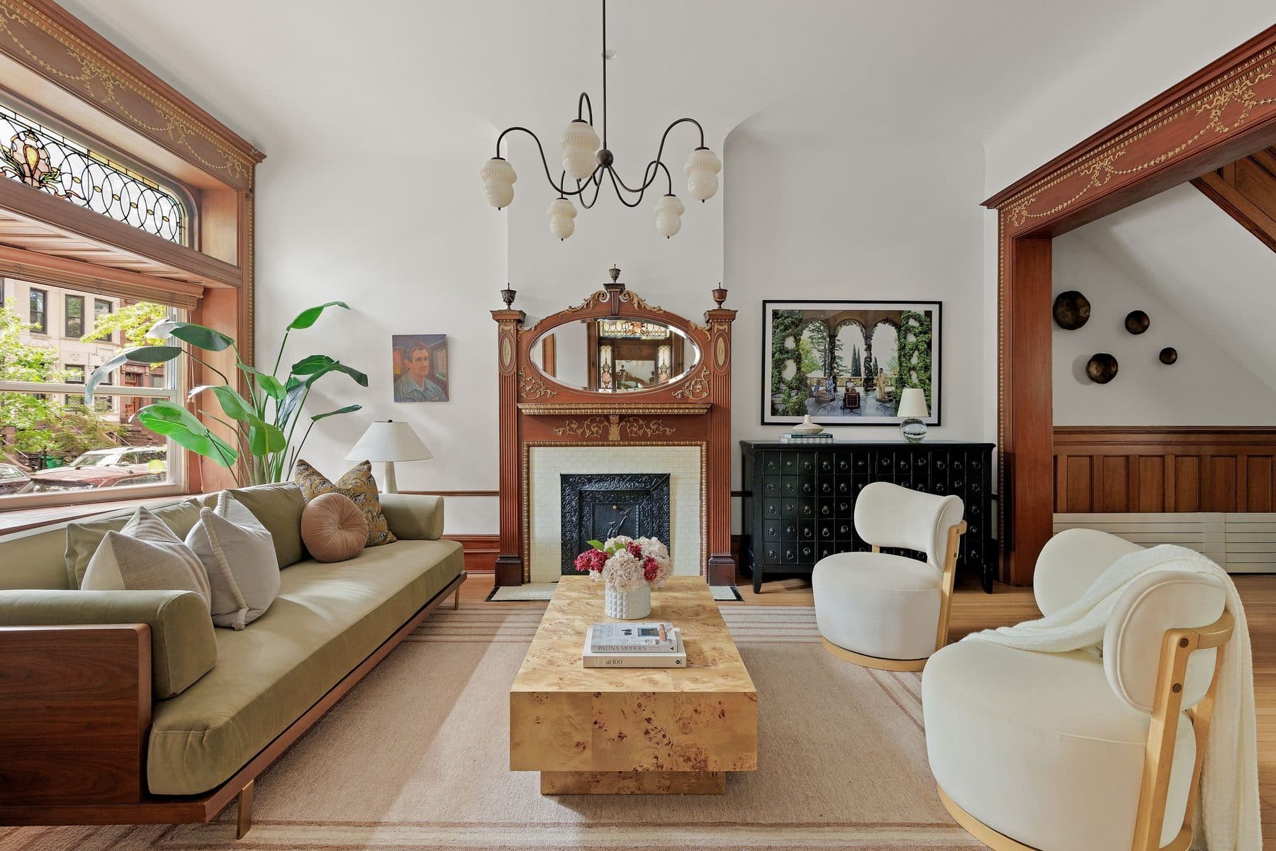 8 Polhemus Place — photo 1