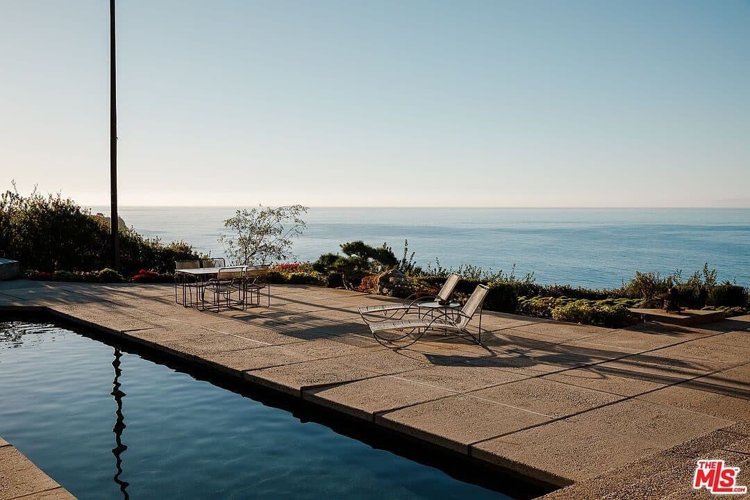 8 Sea Cove Drive — photo 6
