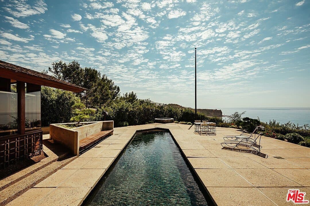 8 Sea Cove Drive — photo 7