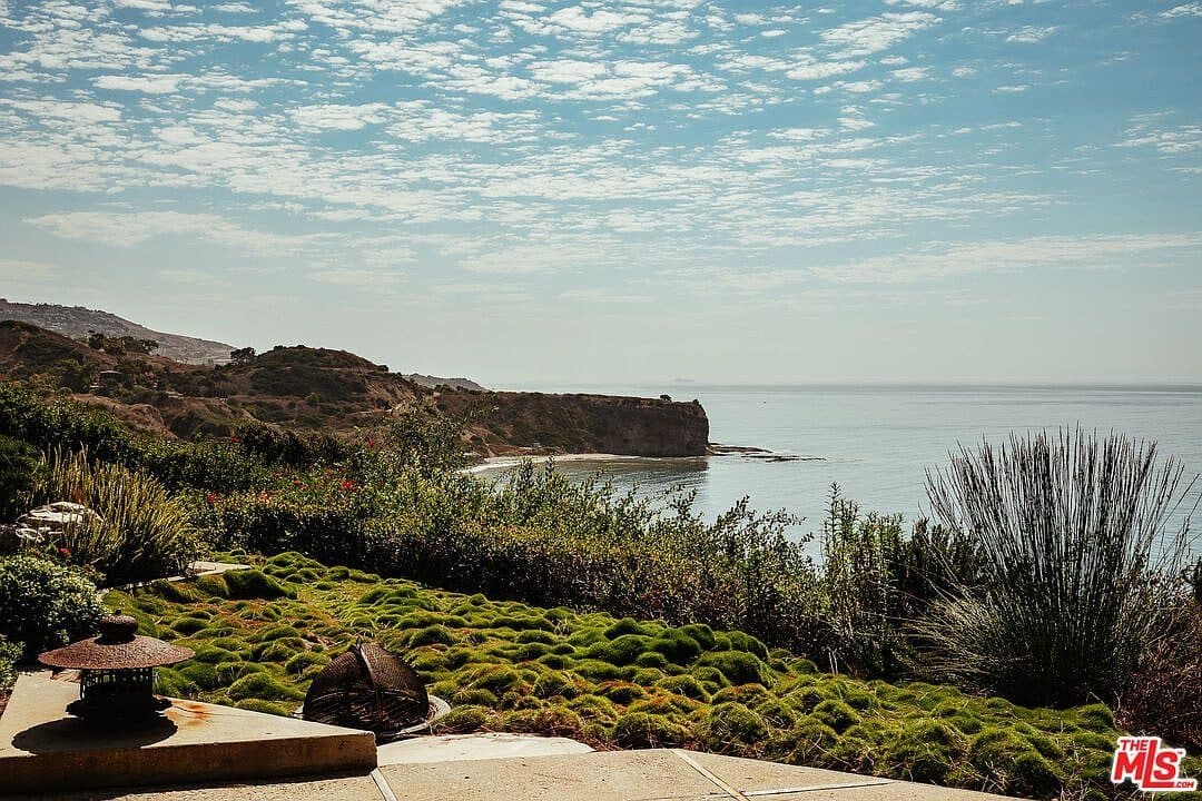 8 Sea Cove Drive — photo 8