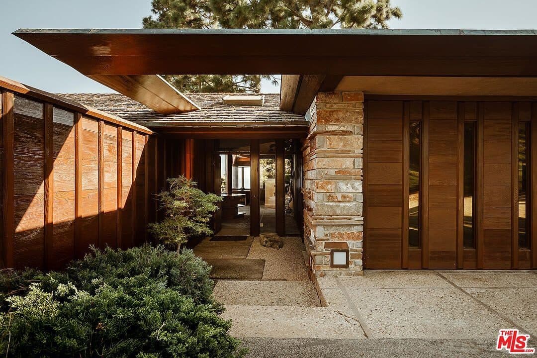 8 Sea Cove Drive — photo 14