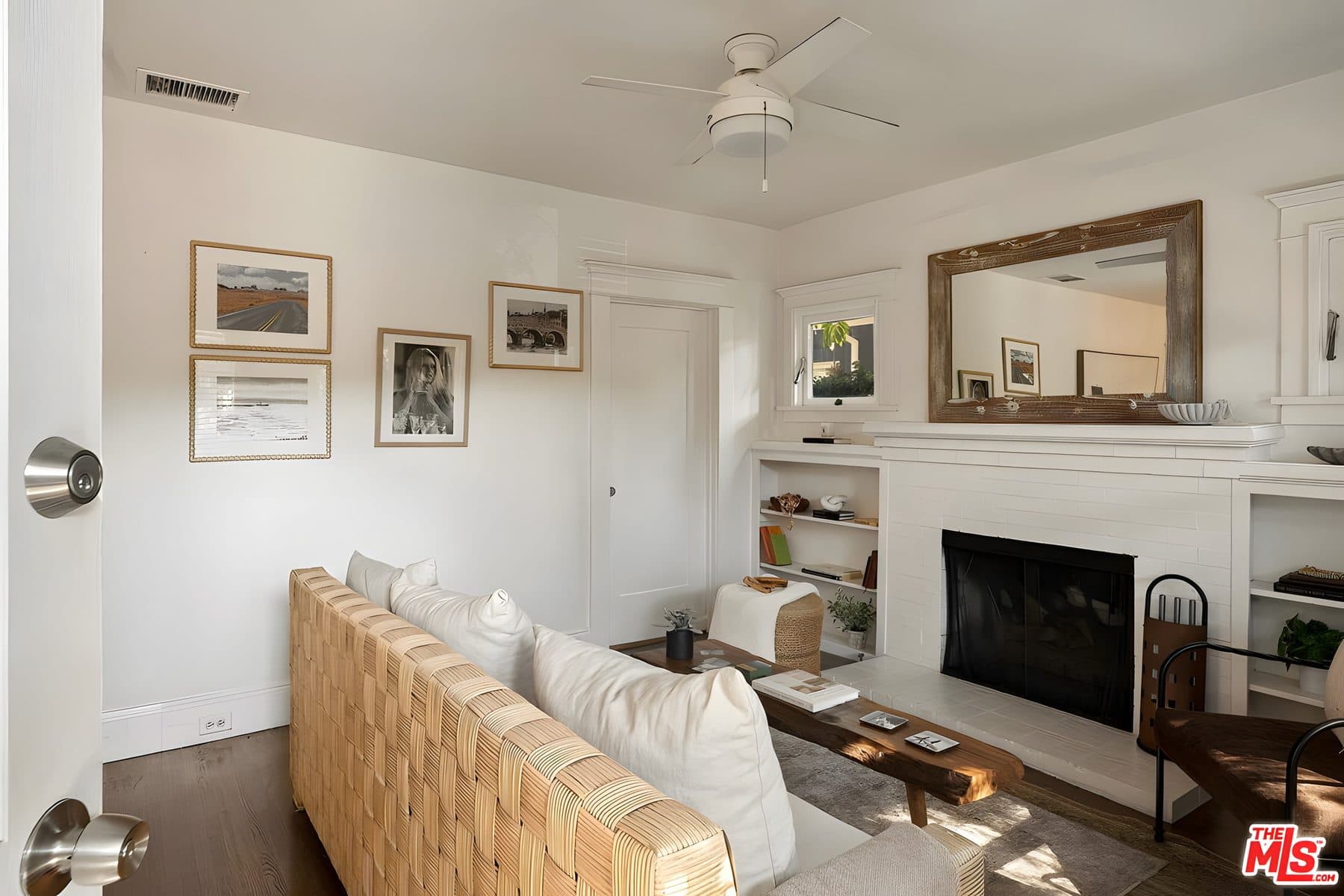 805 Crestmoore Place — photo 8