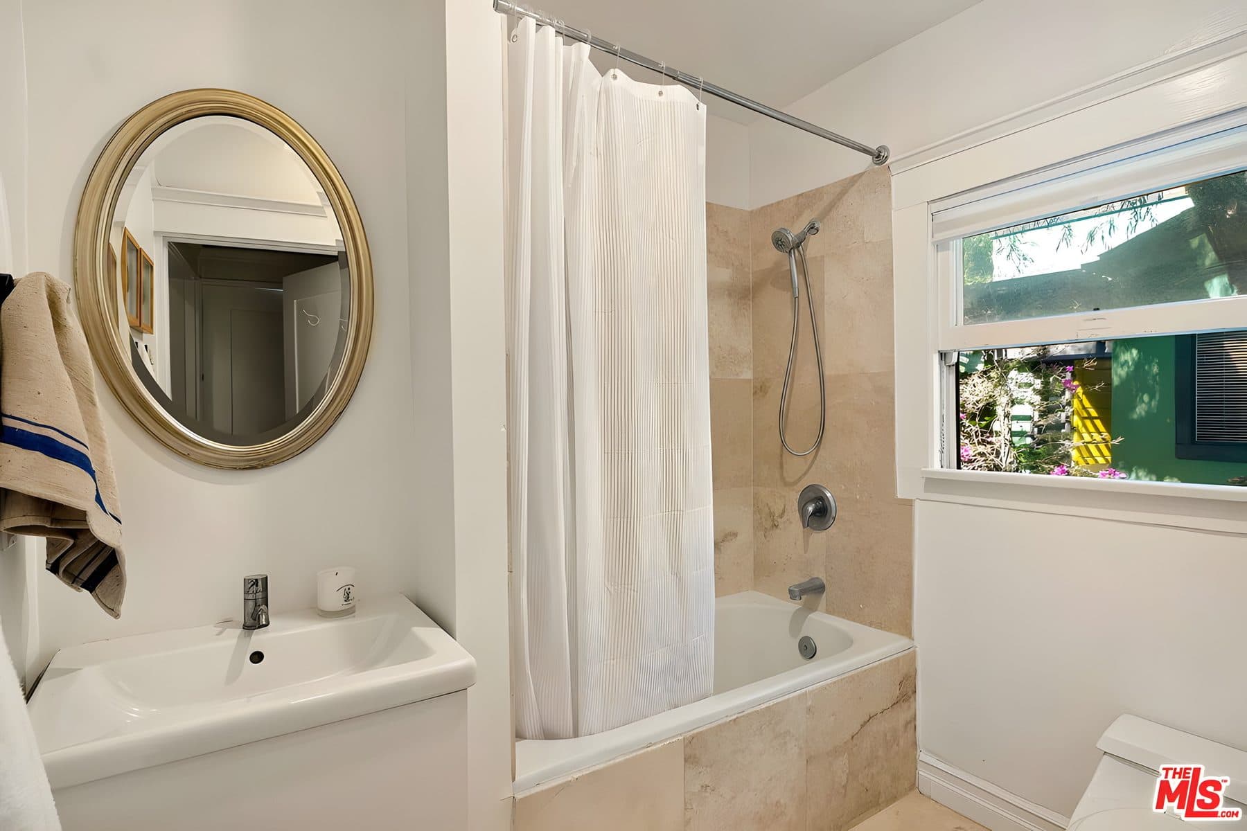 805 Crestmoore Place — photo 27