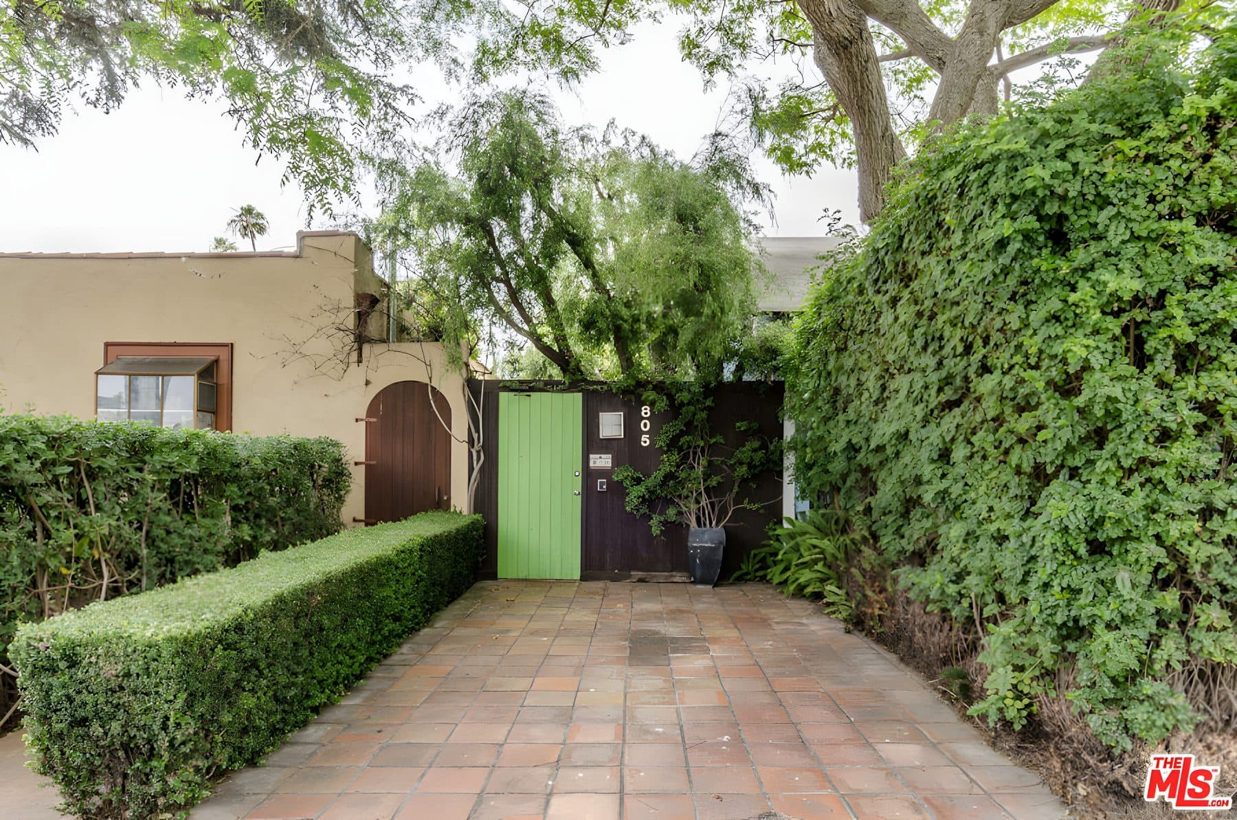 805 Crestmoore Place — photo 32