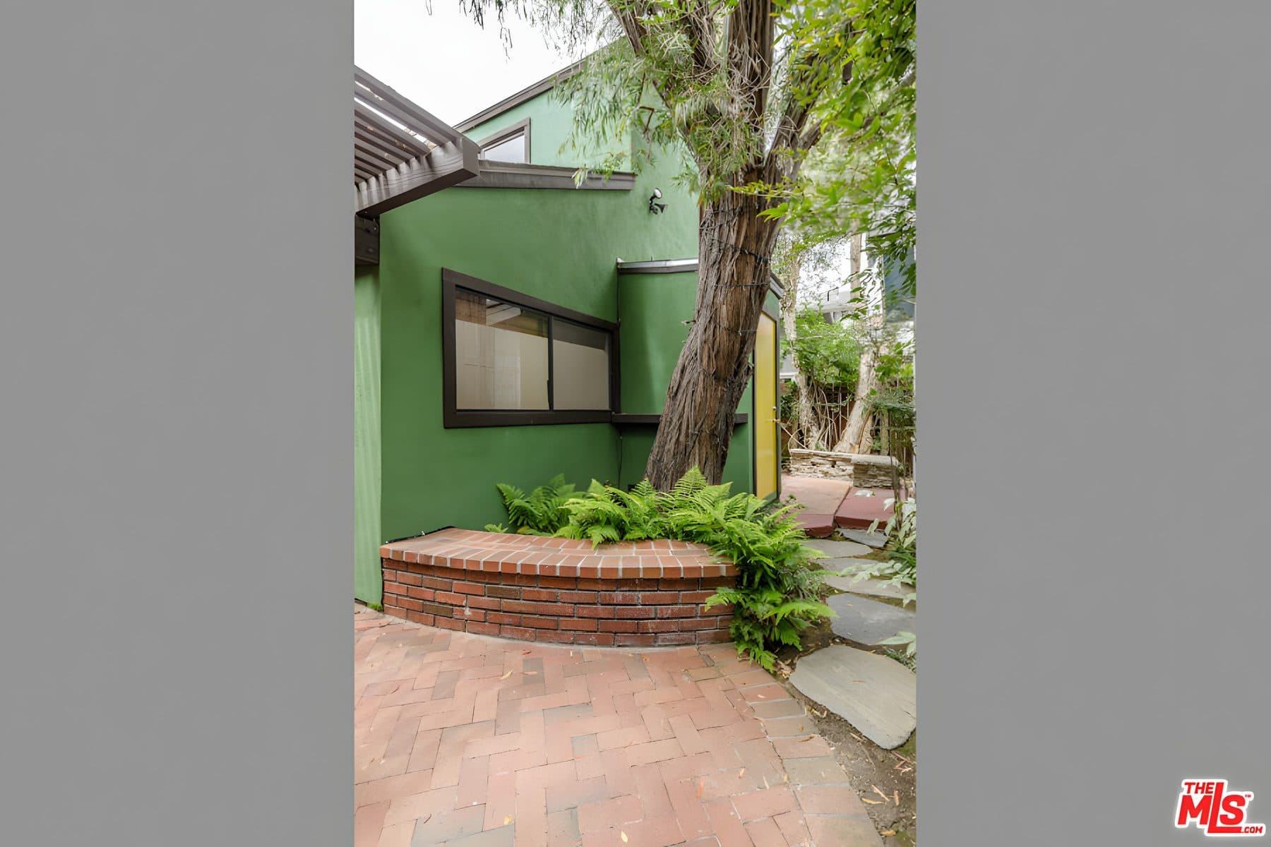 805 Crestmoore Place — photo 35