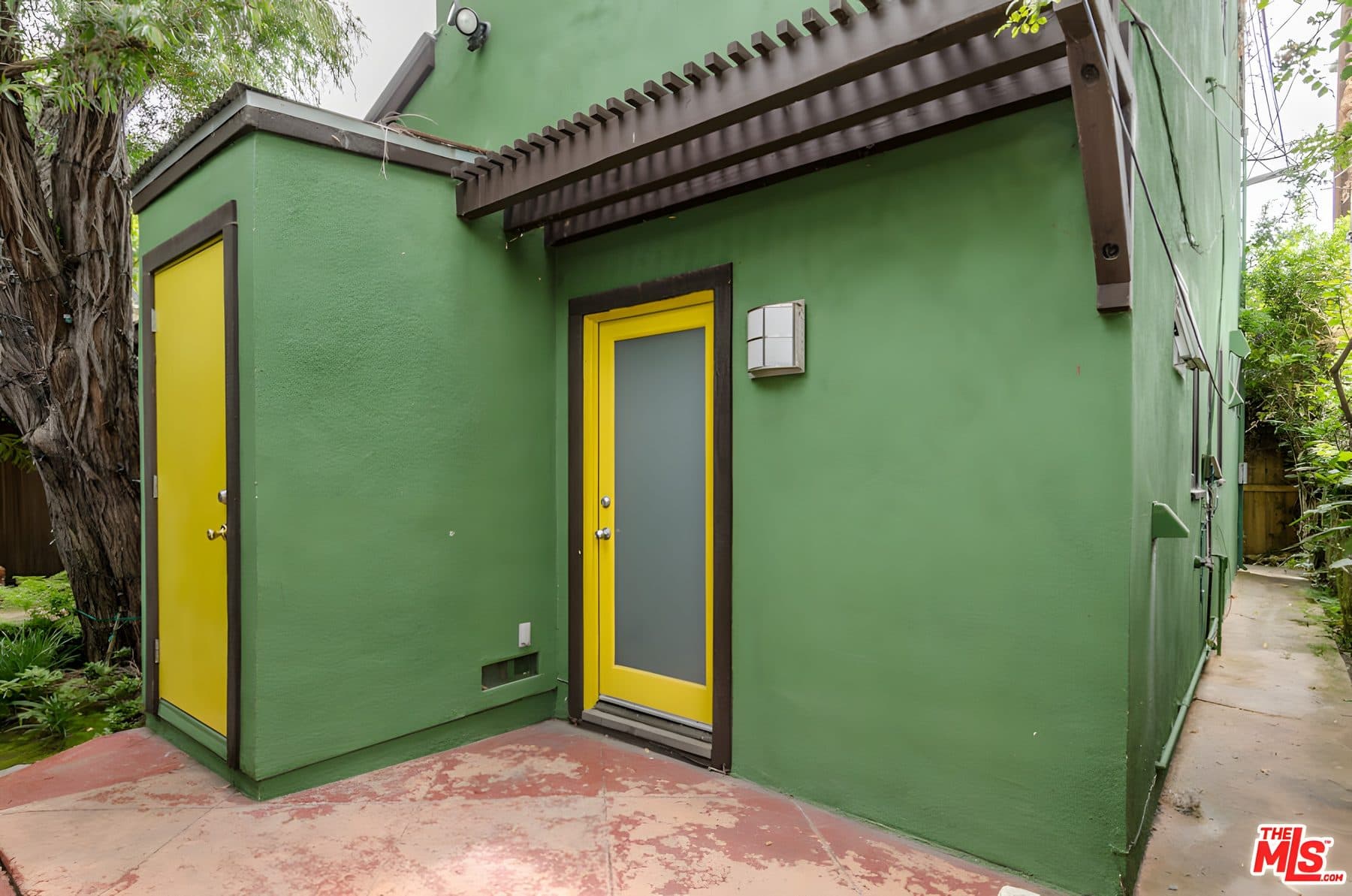 805 Crestmoore Place — photo 36