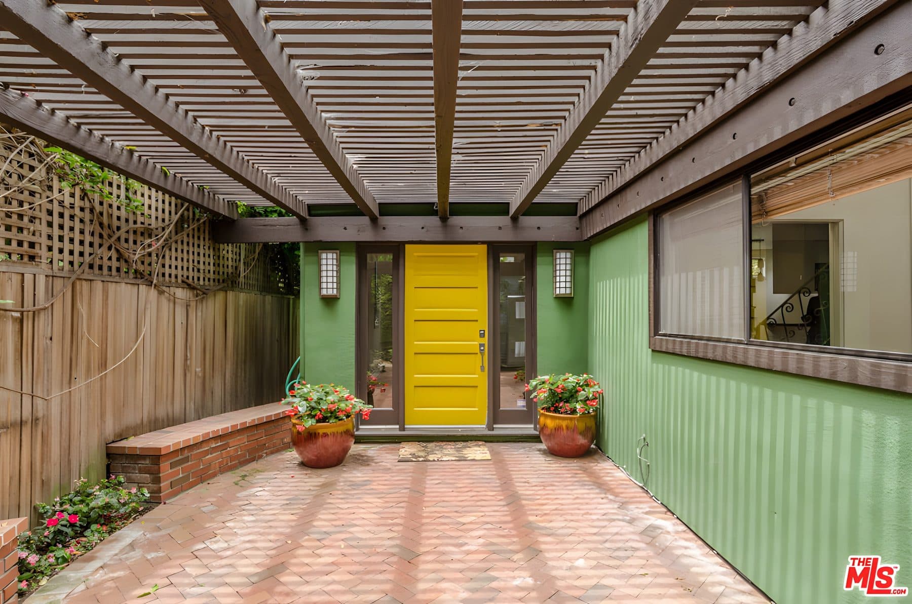805 Crestmoore Place — photo 37