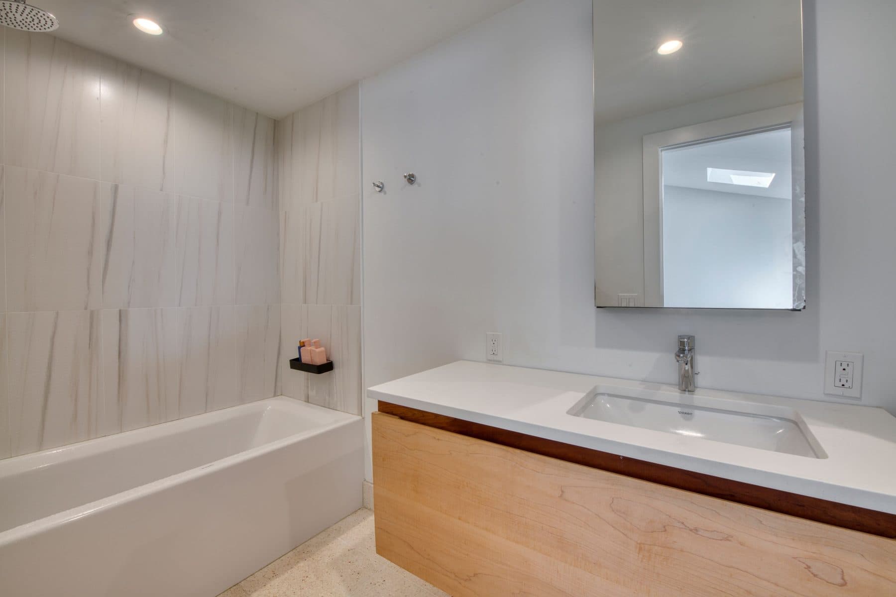 85 Woodbine Drive — photo 8