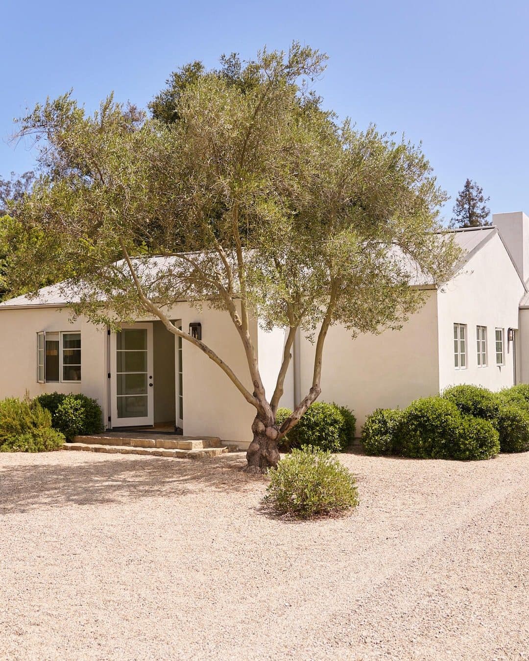 966 Chelham Way, Montecito
