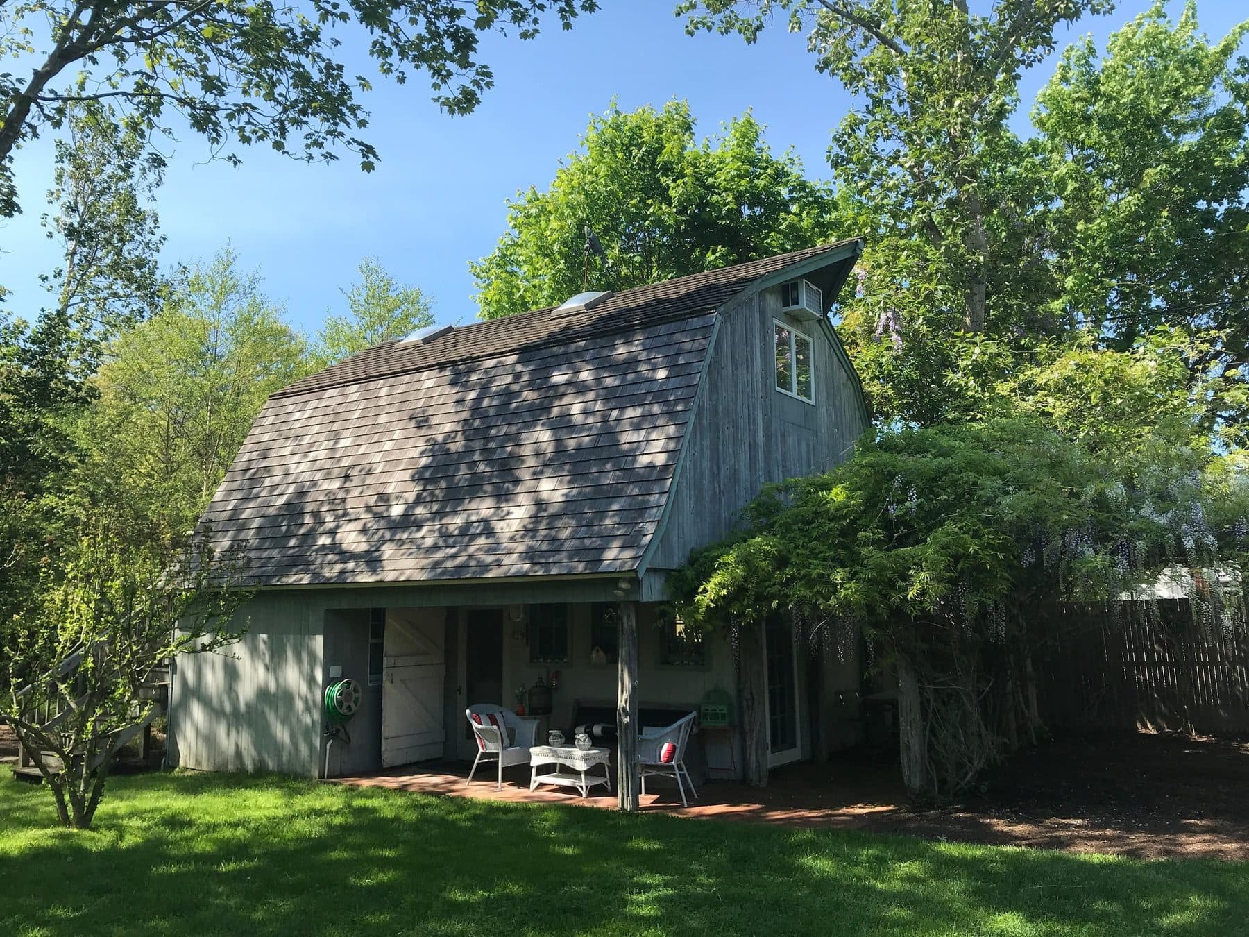 An Airy Barn in Springs — photo 20