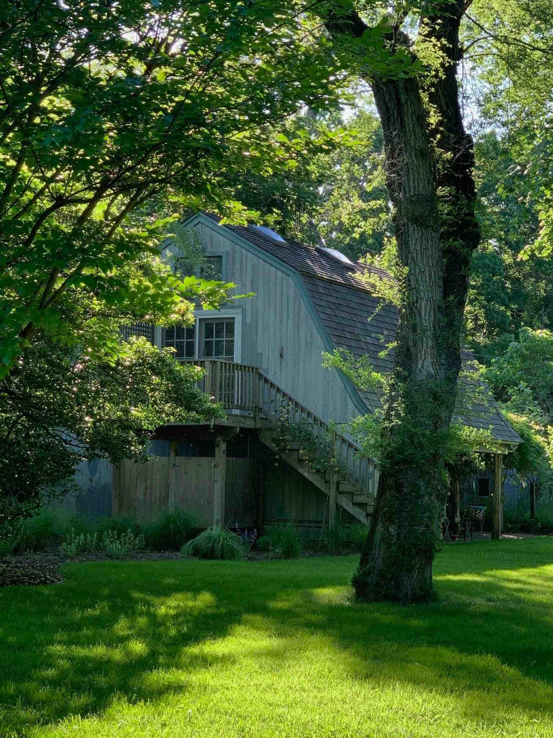 An Airy Barn in Springs — photo 23