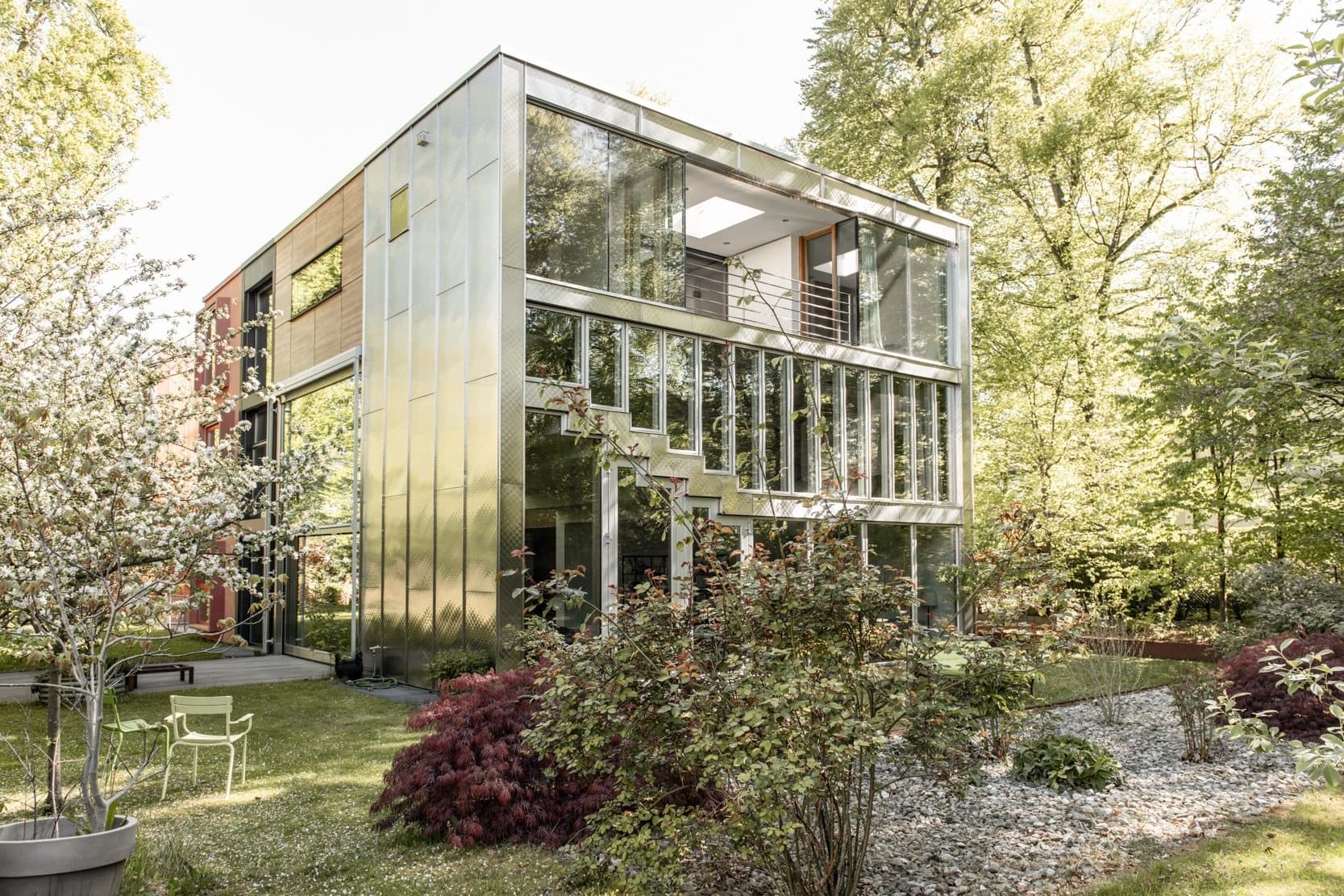Barcode House — photo 1