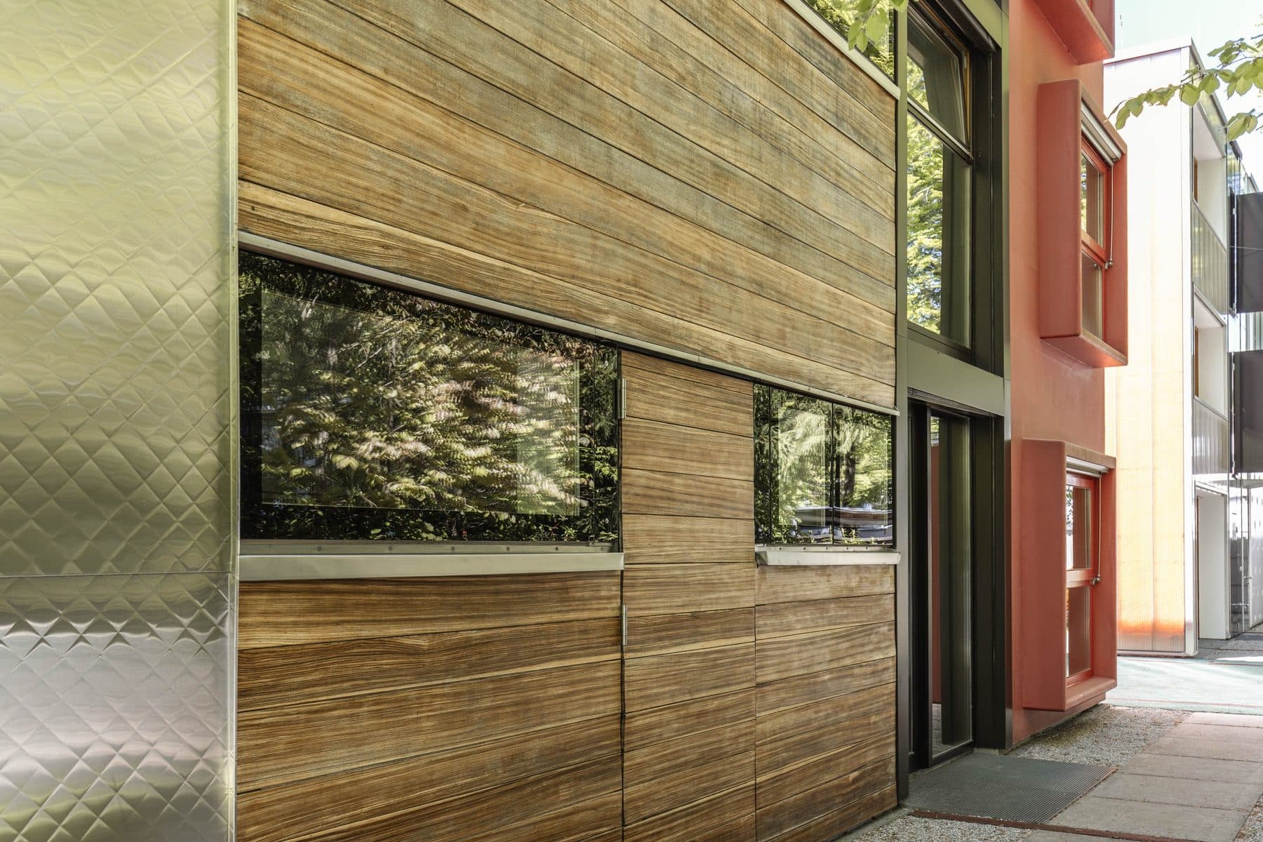 Barcode House — photo 25