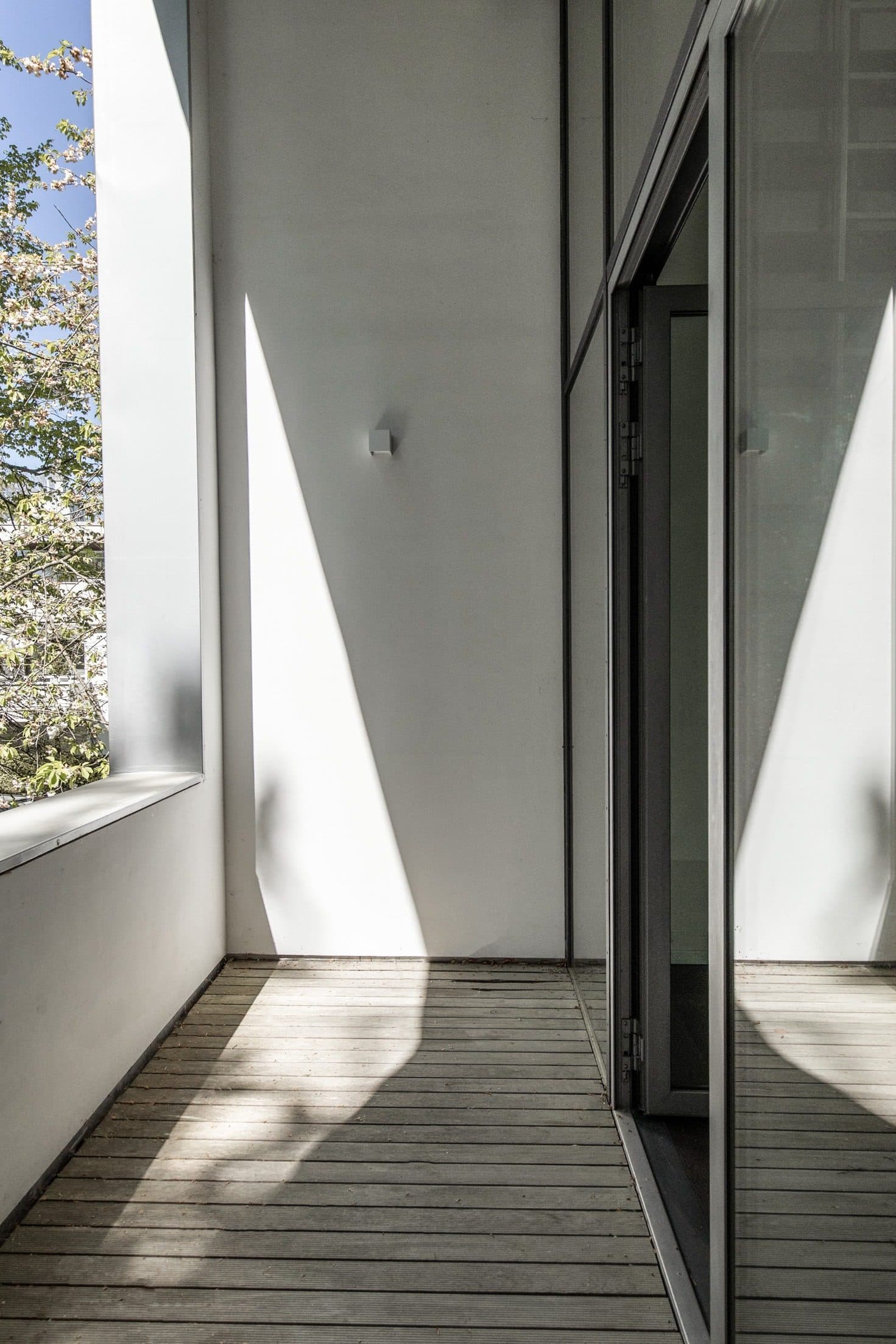 Barcode House — photo 49