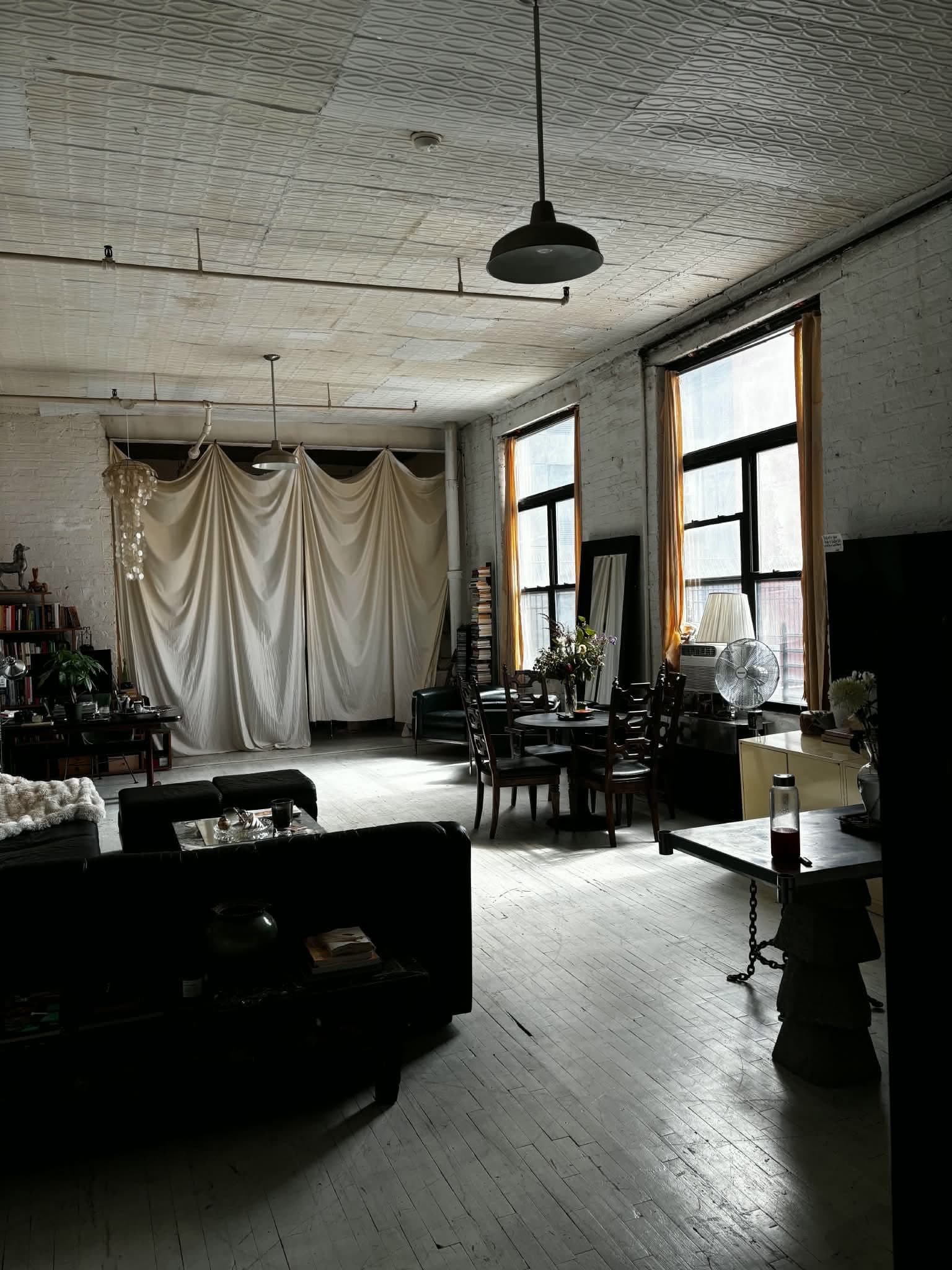 Brittish Studio Loft — photo 4