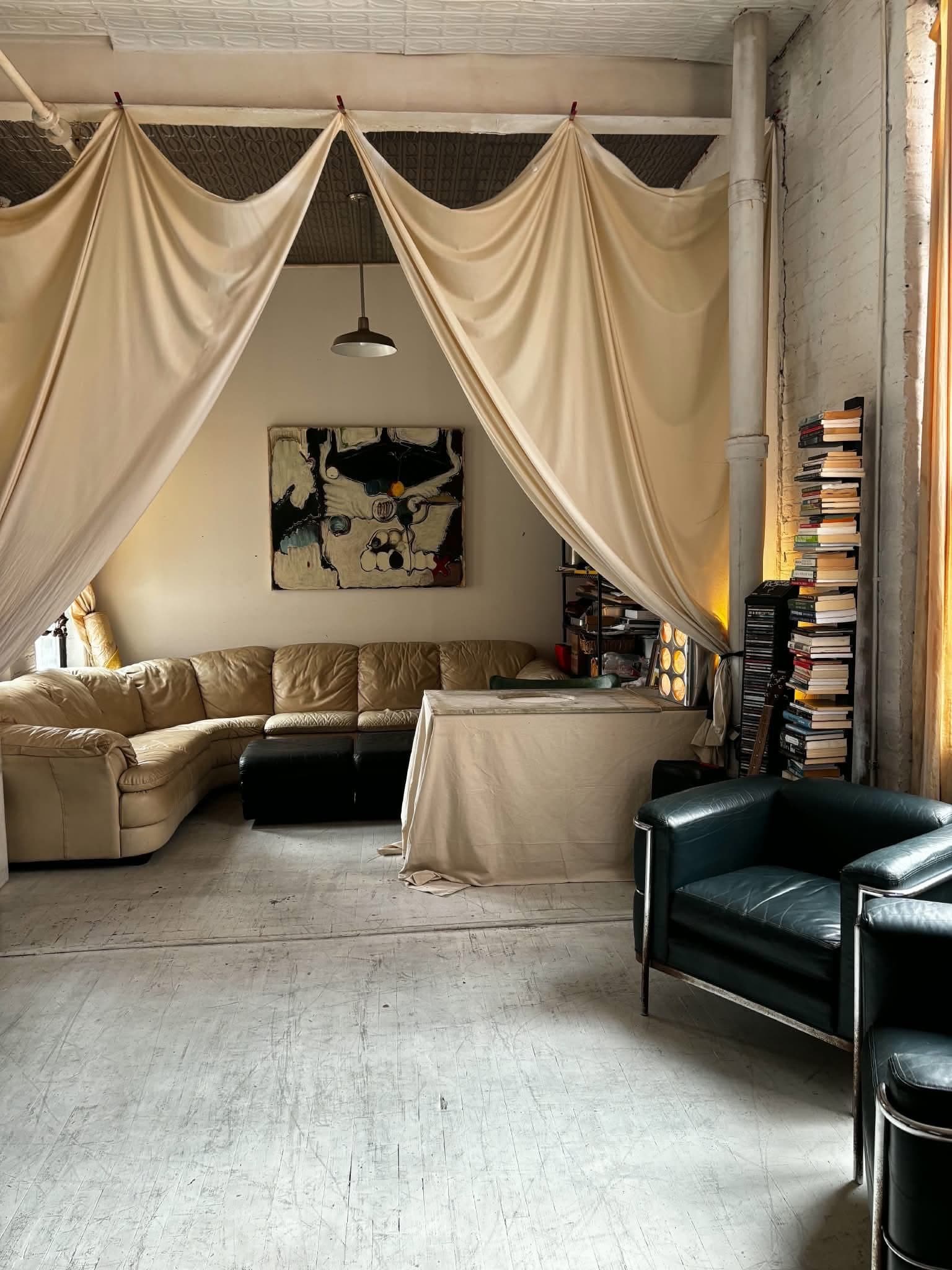 Brittish Studio Loft — photo 12