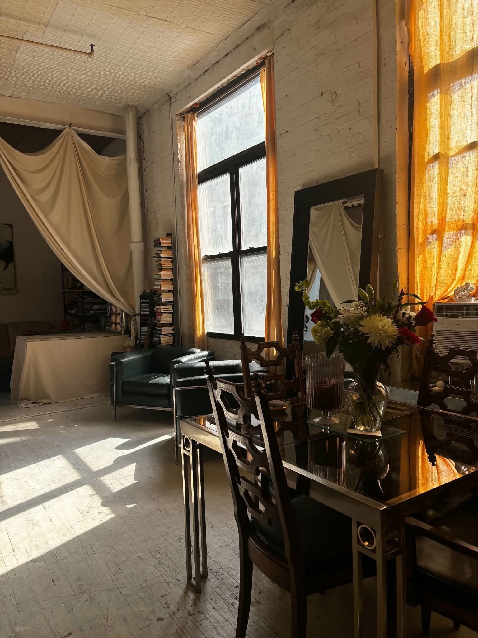 Brittish Studio Loft — photo 14