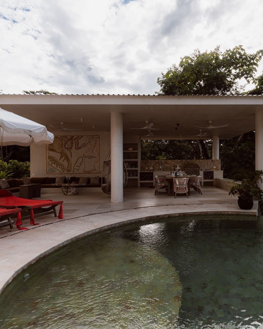 Casa Nueve