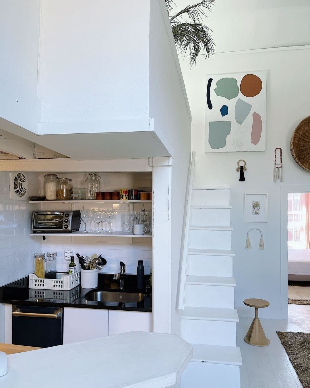 69 Horatio Street — photo 8