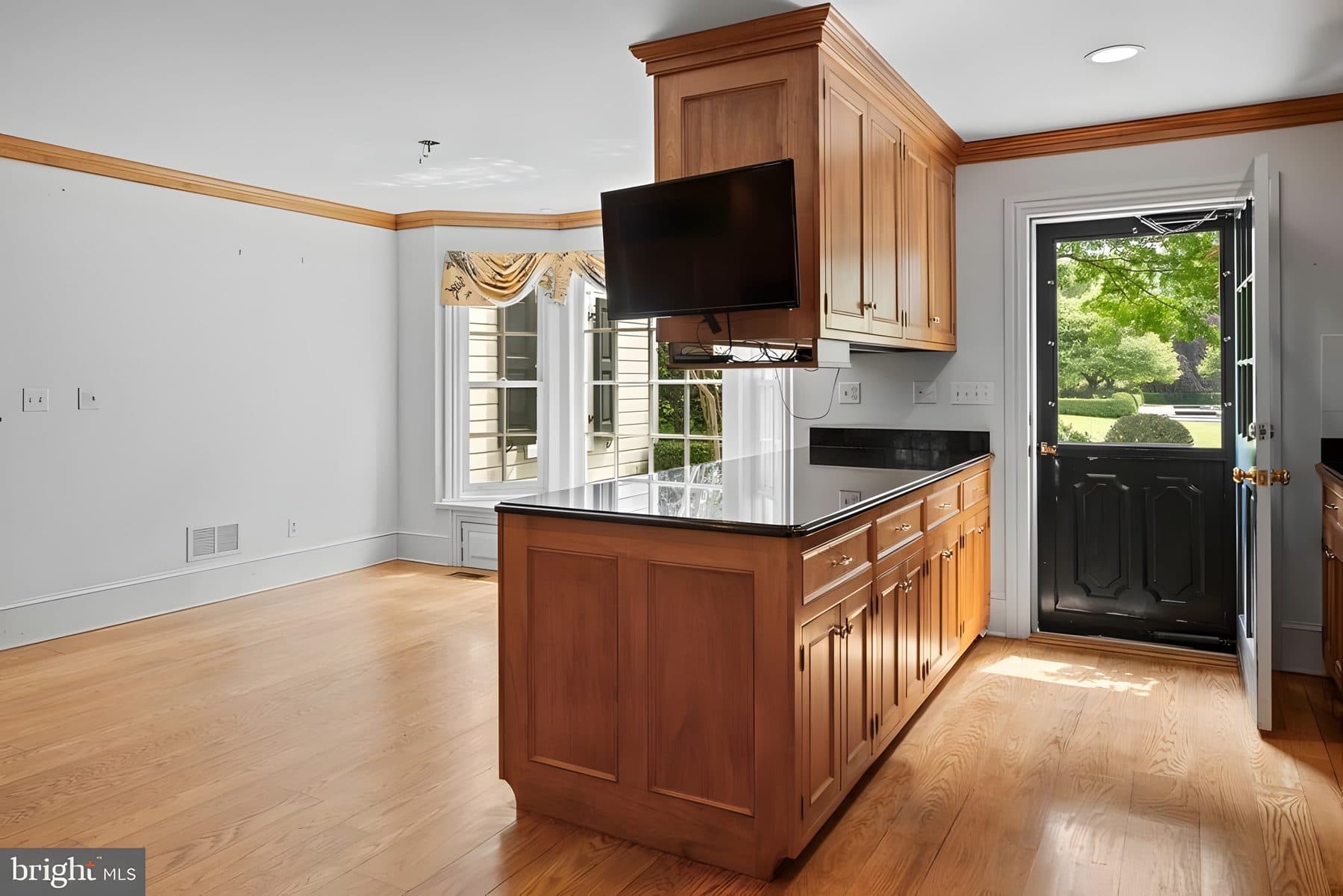 6764 Paxson Road — photo 32