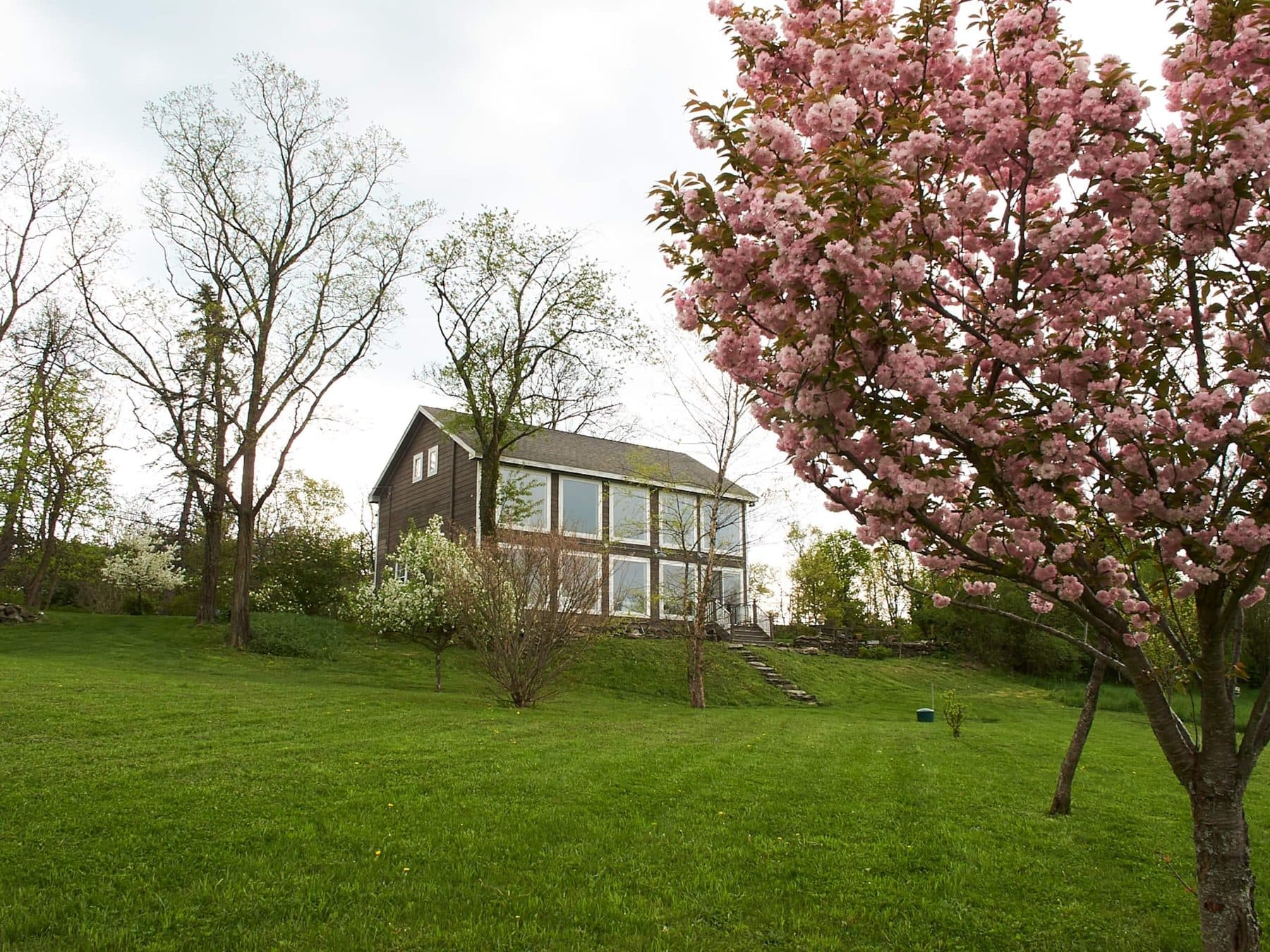 A Swedish Barn, Germantown — photo 3