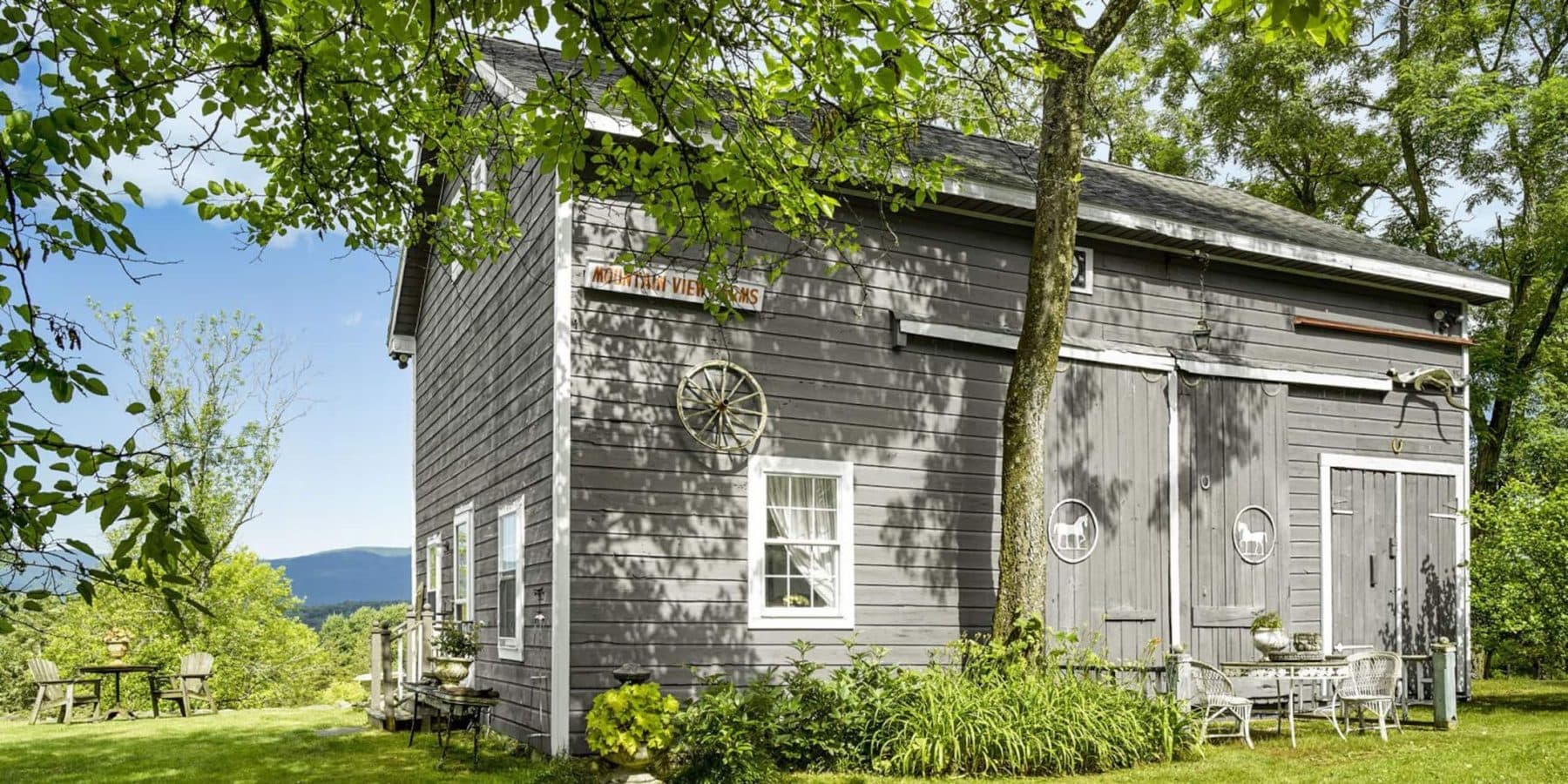 A Swedish Barn, Germantown — photo 4