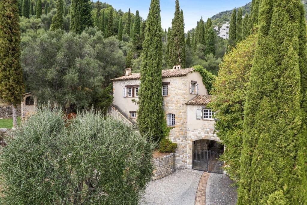 Tourrettes-sur-Loup villa and bastide — photo 3