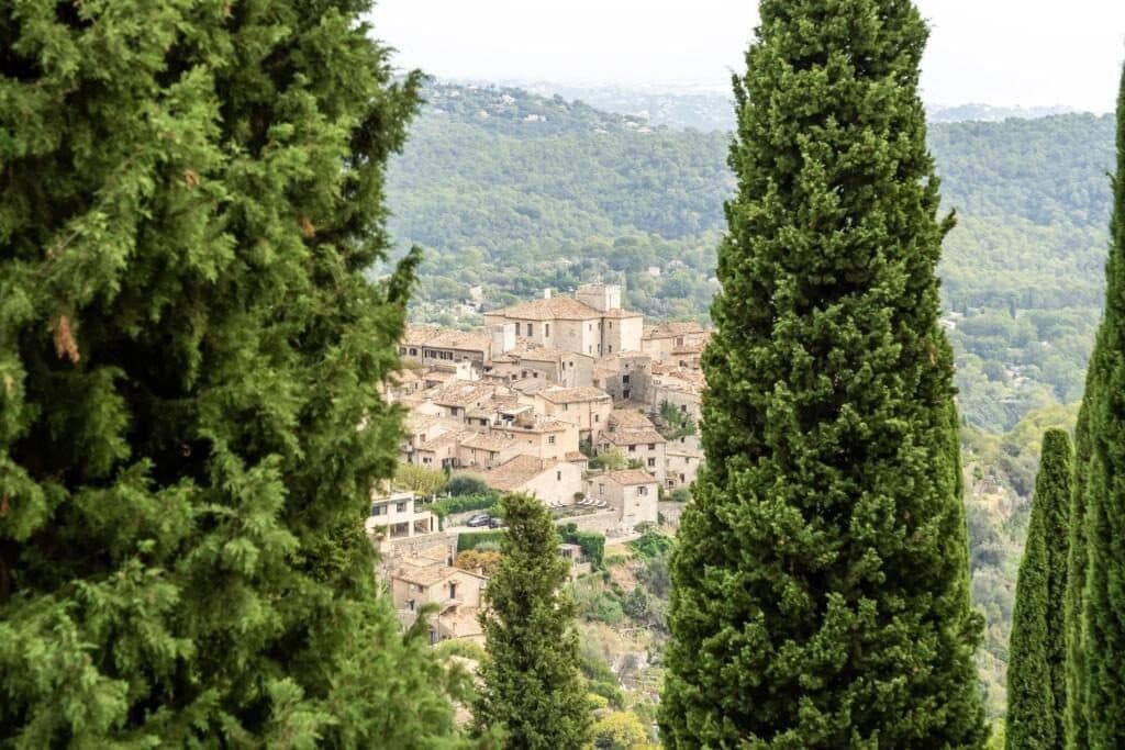 Tourrettes-sur-Loup villa and bastide — photo 4