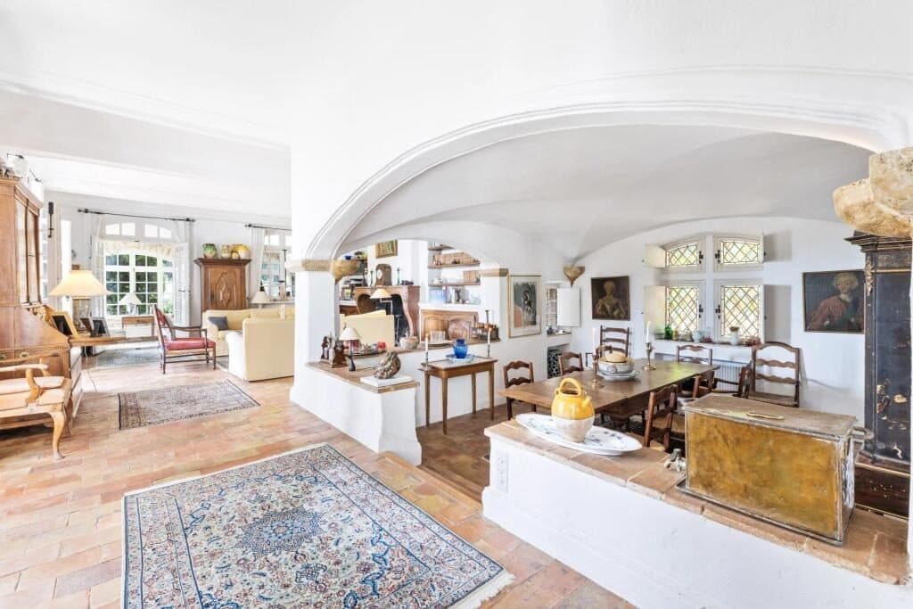 Tourrettes-sur-Loup villa and bastide — photo 12