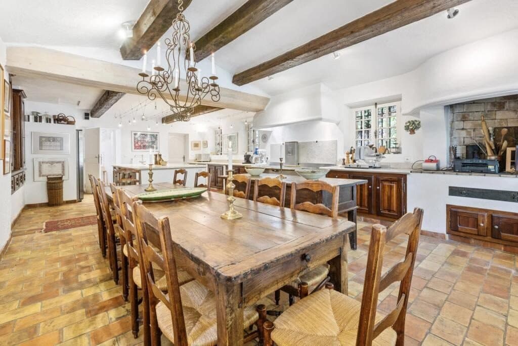 Tourrettes-sur-Loup villa and bastide — photo 15