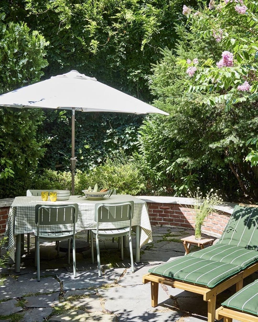 Garden apartment, West Village (street address withheld on the source page) — photo 4