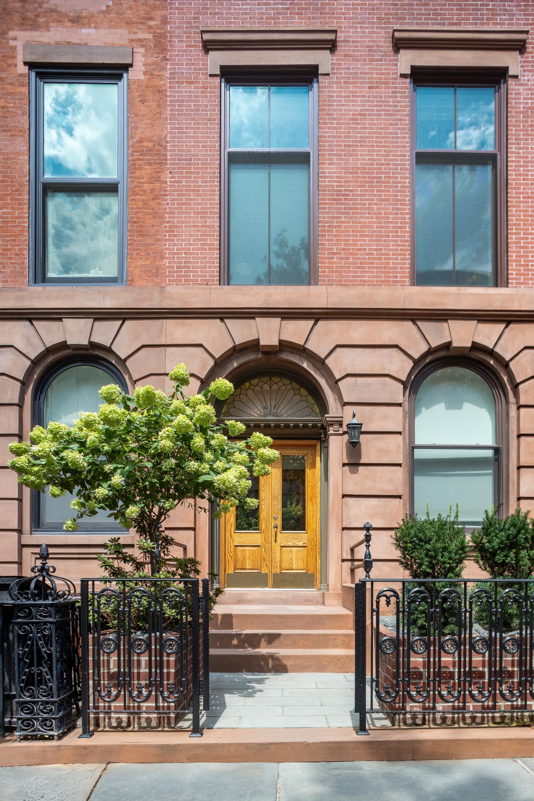 A house on West 22nd Street — photo 6